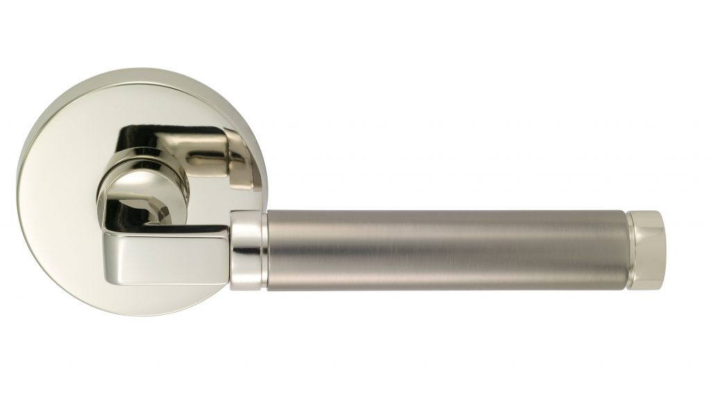 Item No.923 (14-BN Polished Nickel Plated, Lacquered x Burnished Nickel)