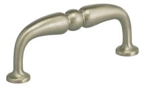 Item No.9431 (Classic Cabinet Pull - Solid Brass) in finish US15 (Satin Nickel Plated, Lacquered)